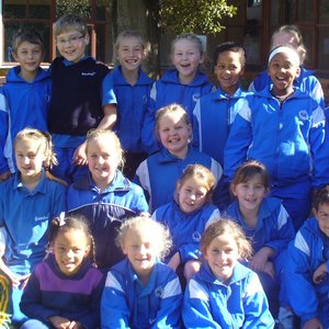 Engelse Eisteddfod : Gr R â€“ 3 : Vrydag, 1 Augustus 2014 Laerskool Gansbaai: Cum Laude â€“6; Goud â€“ 11;  Silwerâ€“5; Groen - 1
